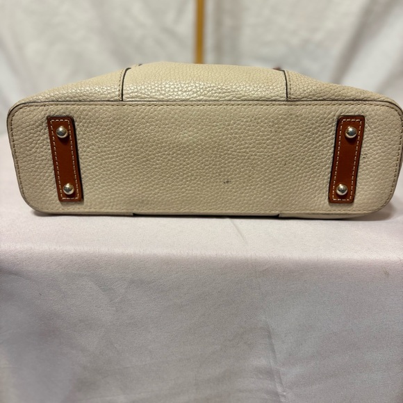 Dooney & Bourke Cream/Tan Pebbled Tote Shoulder Bag - Picture 6 of 15